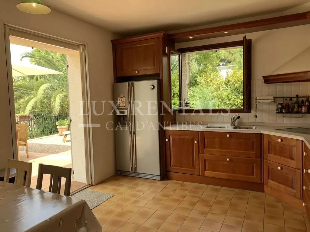 Cucina - Luxury Villa with Pool in Cap d'Antibes