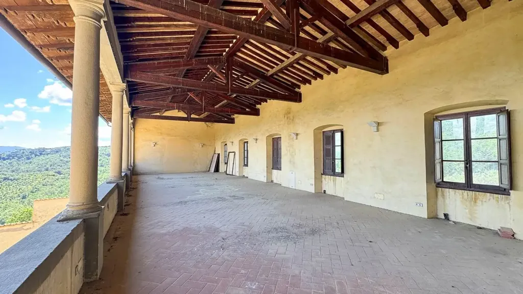 Terrass - Historic Villa Apartment with Panoramic View in Scandicci