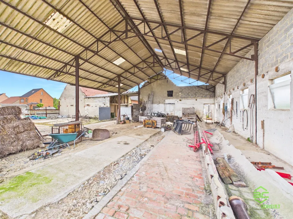 Garden - Renovatable House with Large Plot in Sint-Truiden