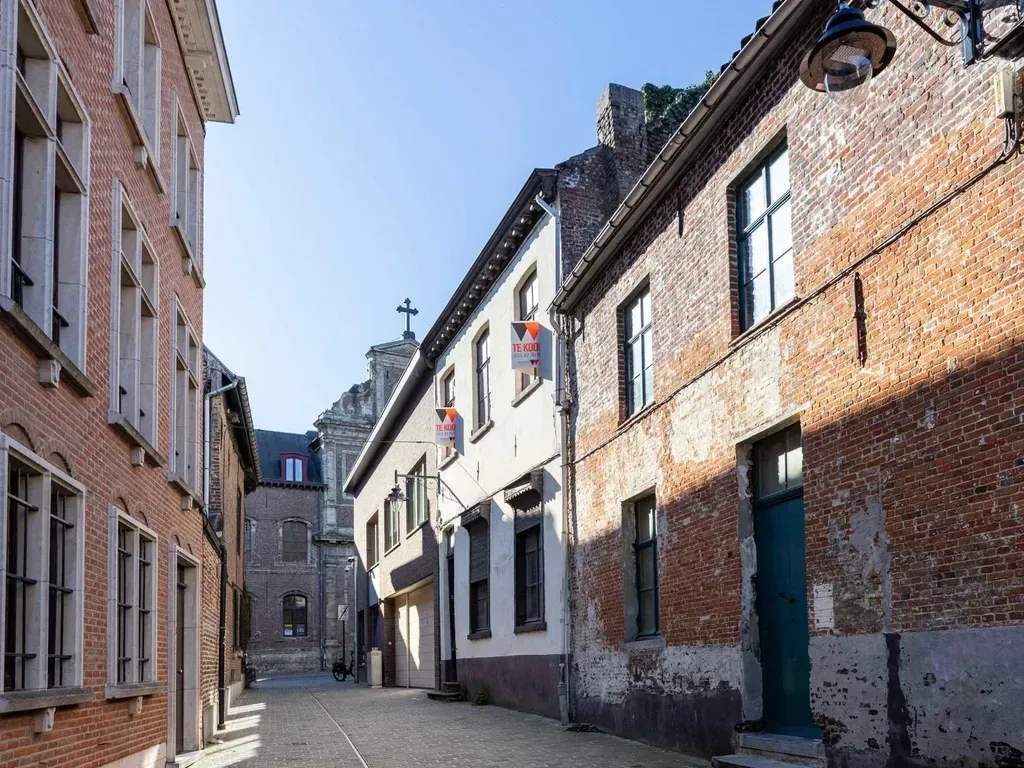 Extérieur - Herenwoning à Rénover avec Charme à Aalst