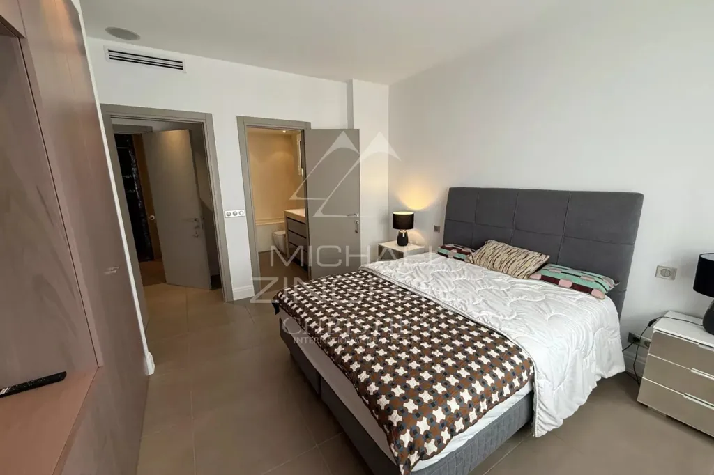 Chambres - Appartement avec Terrasse sur la Croisette
