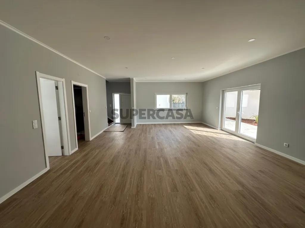 Elutuba - Luxury Villa with Panoramic Deck in Ericeira