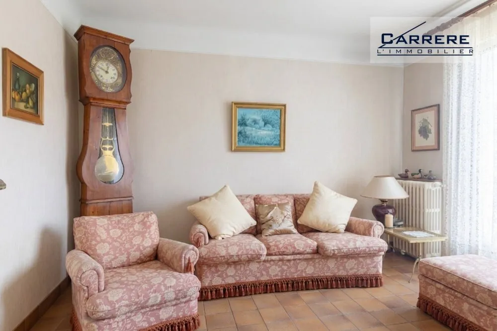 Elutuba - Charming Stone House with Terrace in Cenon