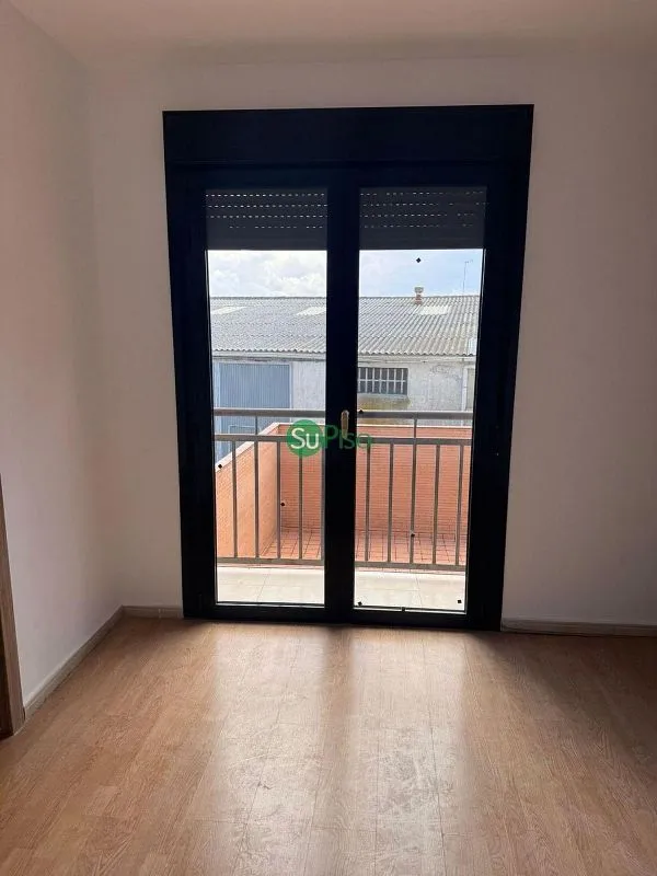 Pièces - Spacious Flat with Terrace in Magán