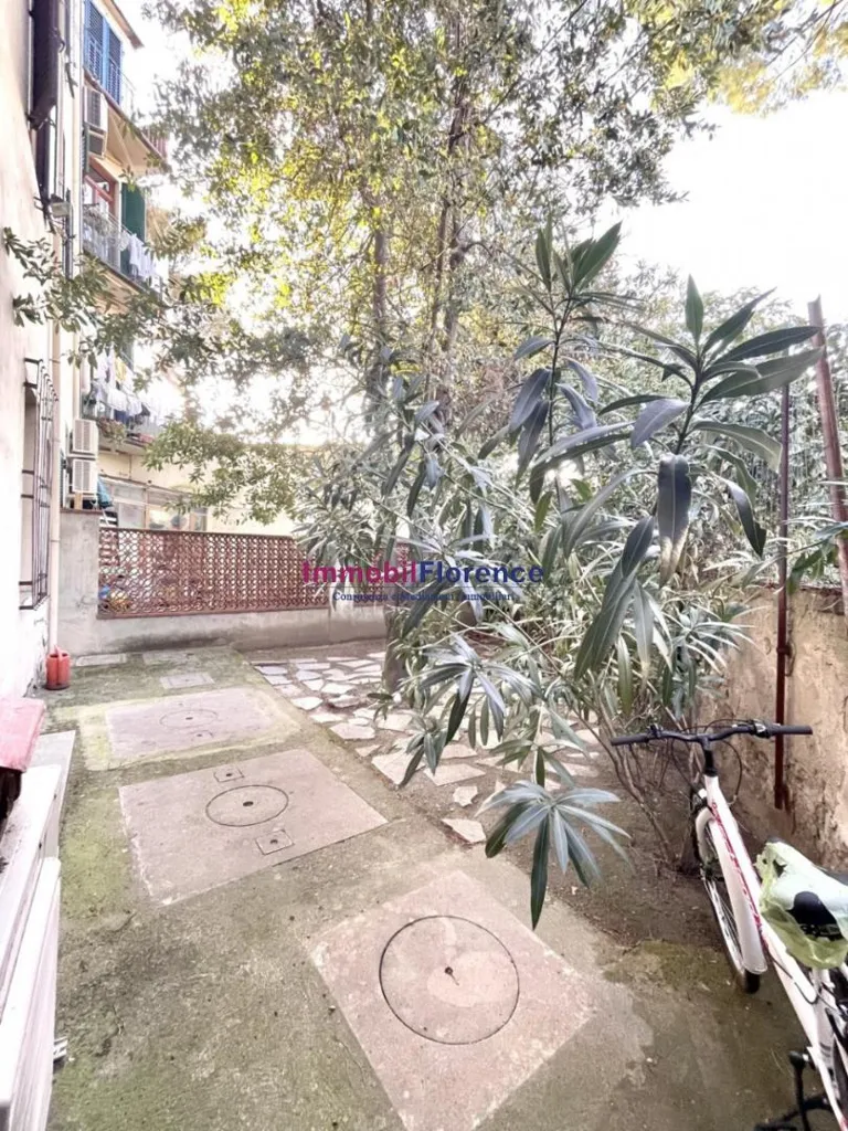 Jardin - Ground Floor Apartment with Garden in Florence