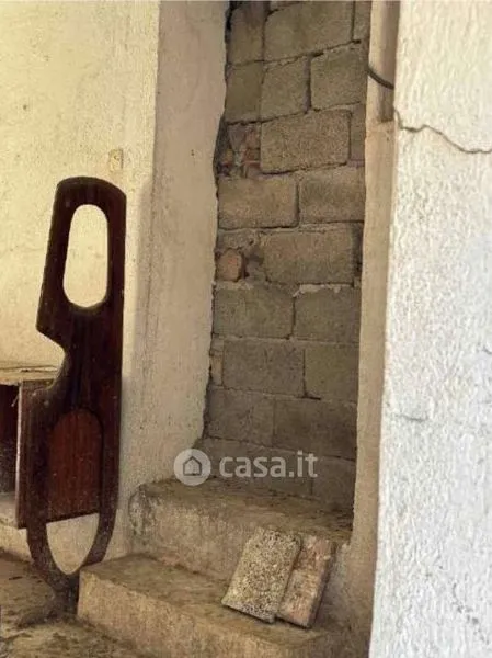 Pièces - Three-Bedroom Apartment with Balcony in Montepaone