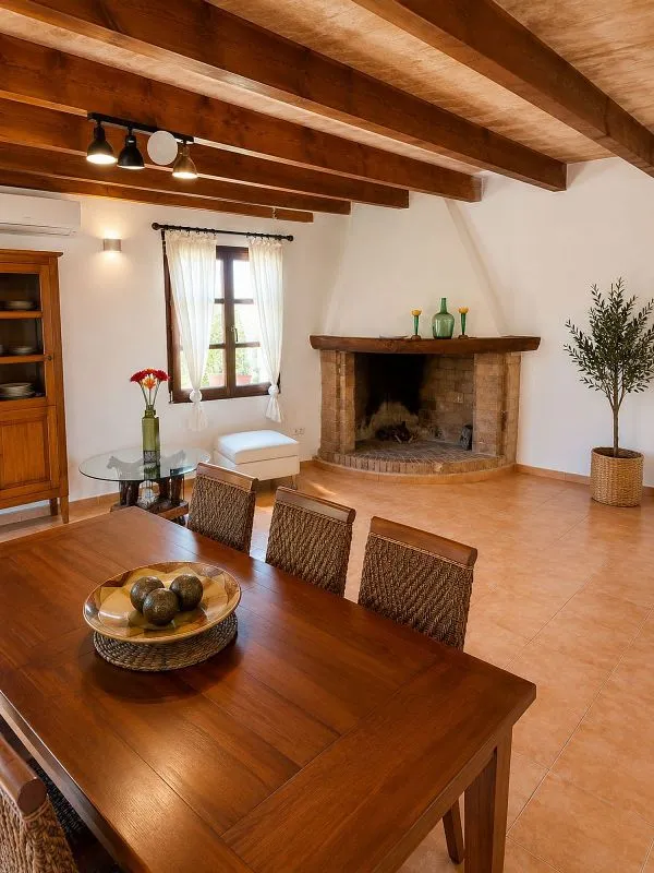 Sala da pranzo - Rustic House with Garden near Muro Beach