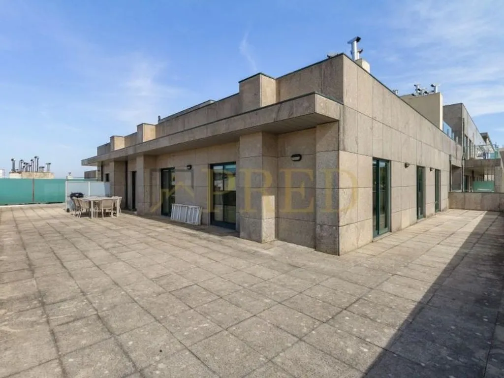 Terrass - Luxury Penthouse with Sea View in Vila Nova de Gaia