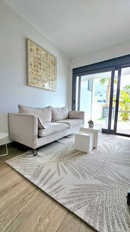 Soggiorno - Apartment with Private Garden in Finestrat