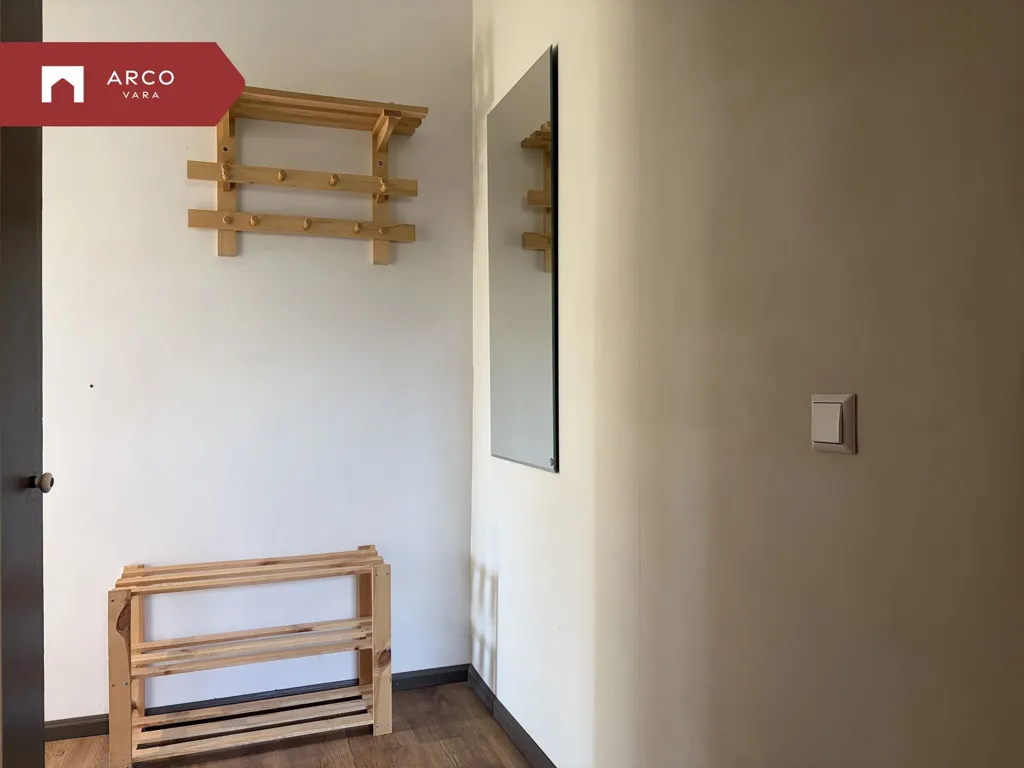 Entrée - Appartement 2 pièces à EE