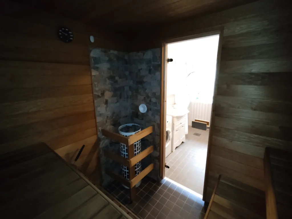 Toad - Renovated Apartment with Sauna in Toomemäe
