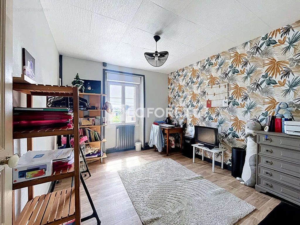 Chambres - Maison de Caractère en Pierre avec Jardin à Redon