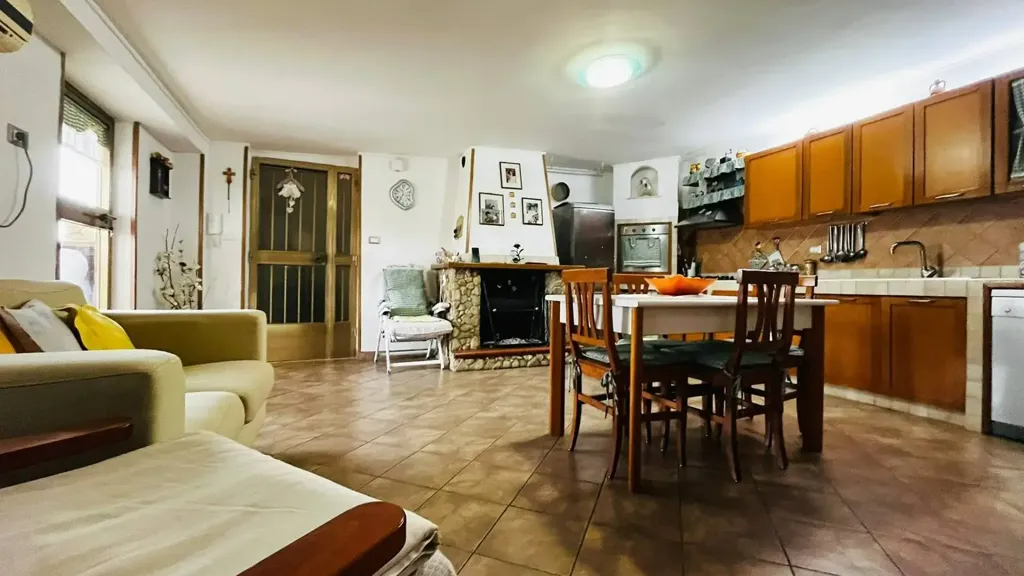 Köök - Duplex Apartment with Terrace in Lucera