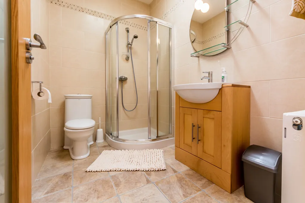 Salles de bain - Maison 4 chambres à Schull