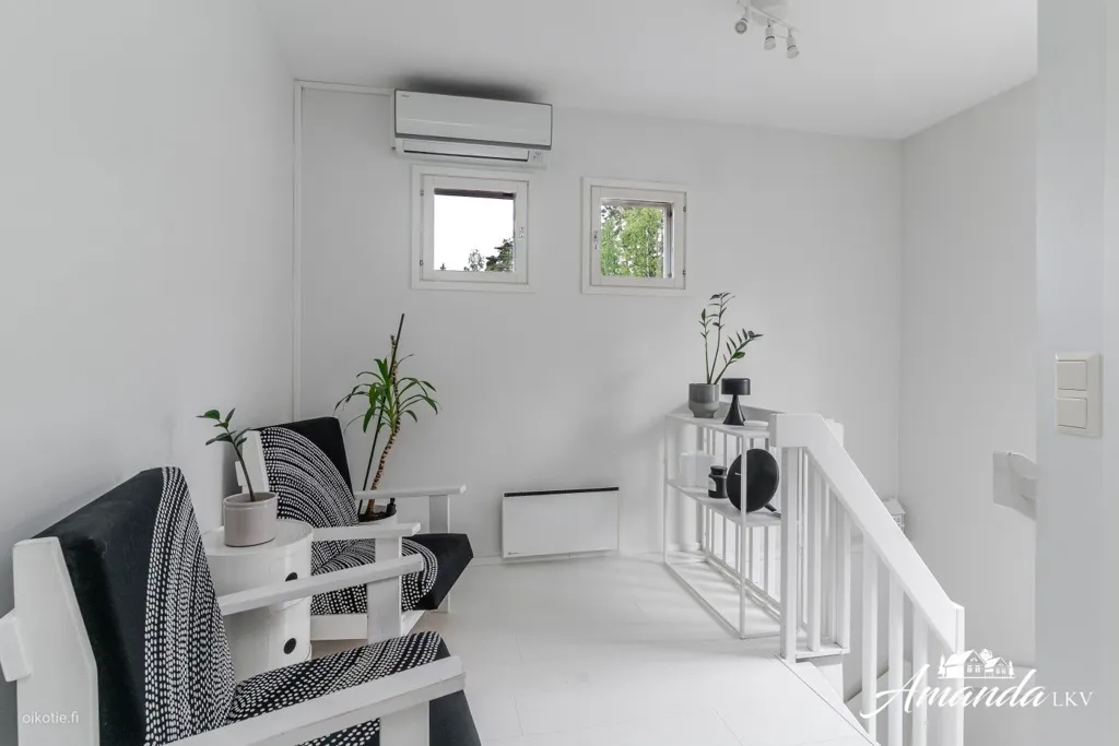 Esik - Modernised Apartment with Sauna in Liedon Vierumäki