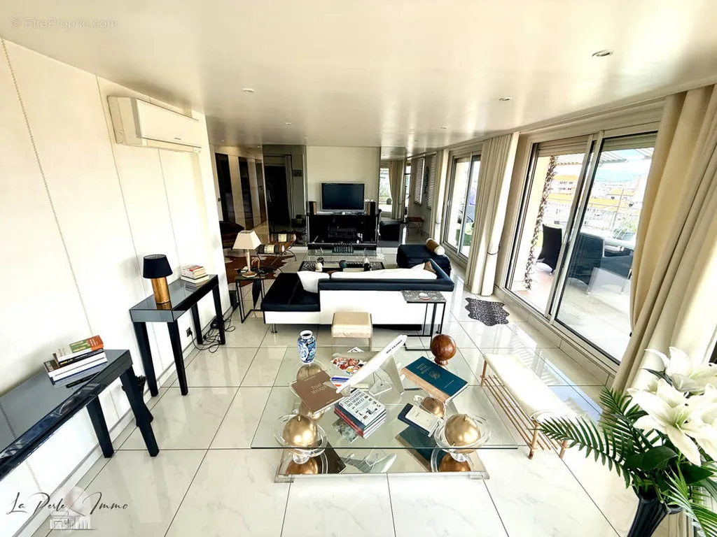 living_room