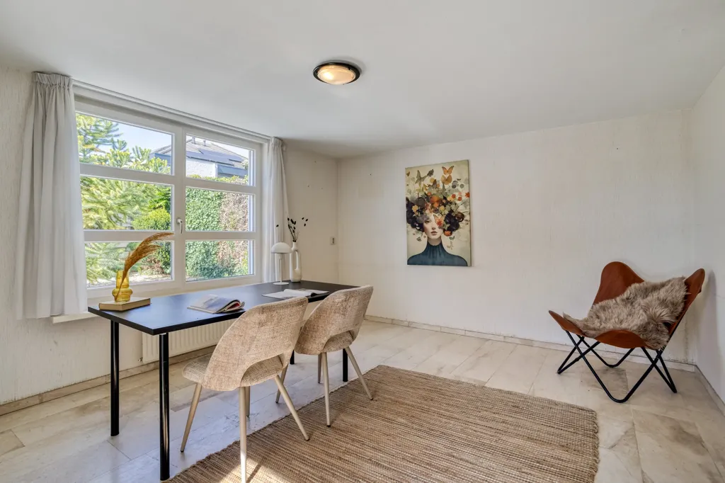 Bureau - Detached House with Office in Hammerveld, Roermond