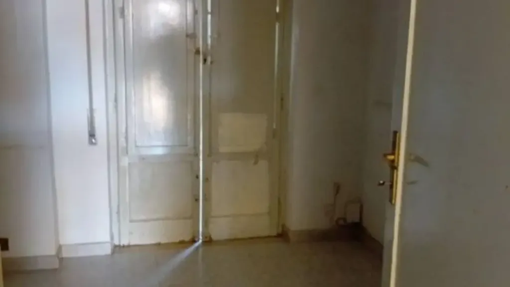 Entrée - Apartment for Renovation in Carini