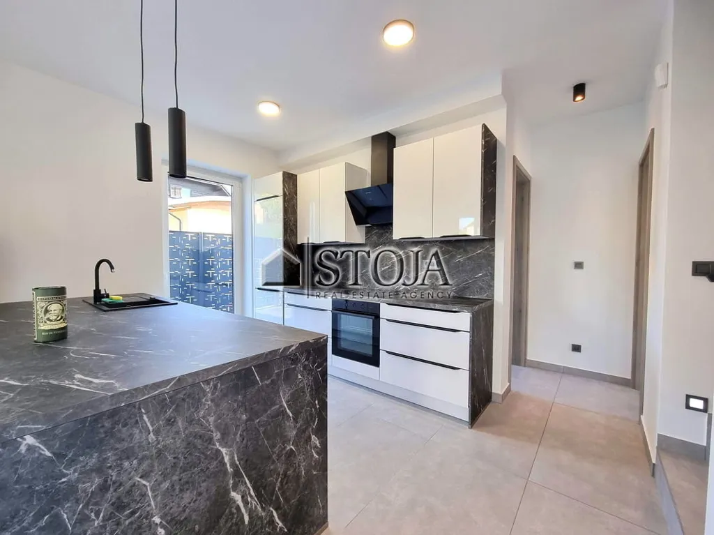 Cucina - Energy-Efficient House with Terrace in Grosuplje