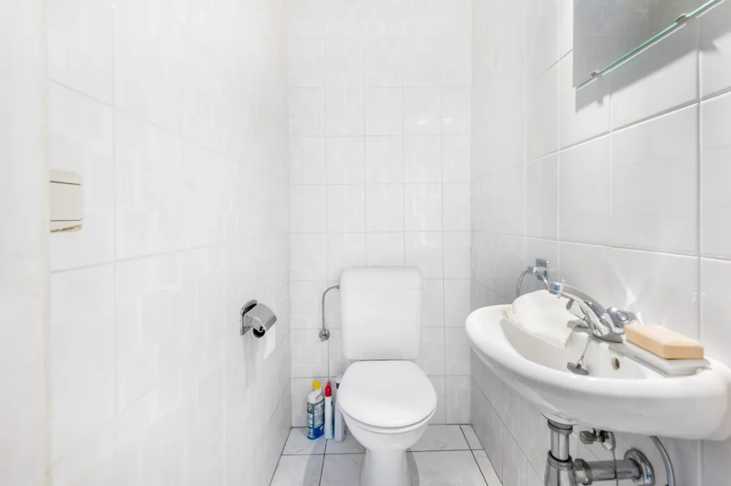 Bathrooms - Penthouse with Terraces on Zoutelaan