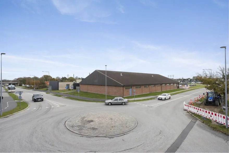Välivaade - Retail Unit with Central Location in Sæby