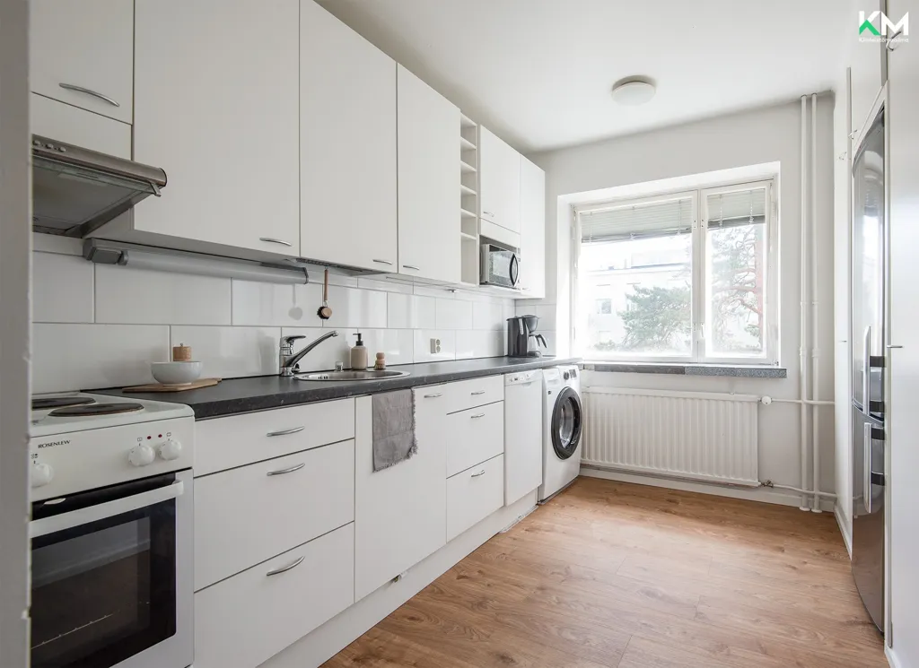 Köök - 3rd Floor Apartment with Balcony in Vasaramäki