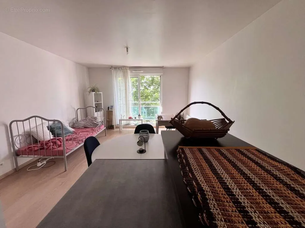 Chambres - Appartement T2 avec Balcon à Cesson-Sévigné