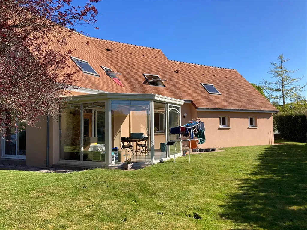 Exterior - Detached House with Garden in Flers