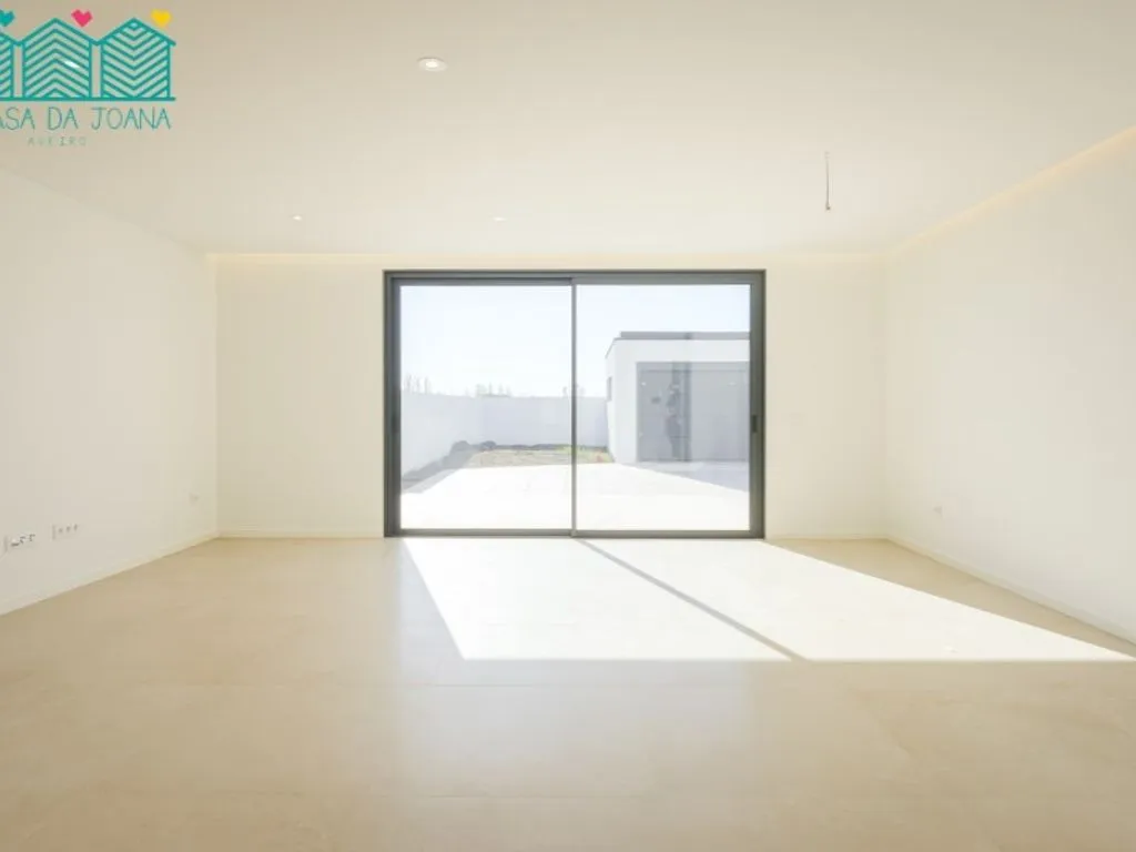 Toad - Luxury House with Salt Pan View in Aveiro