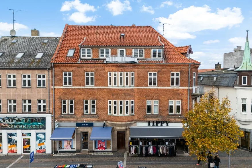 Extérieur - Investment Property with Atrium in Holbæk