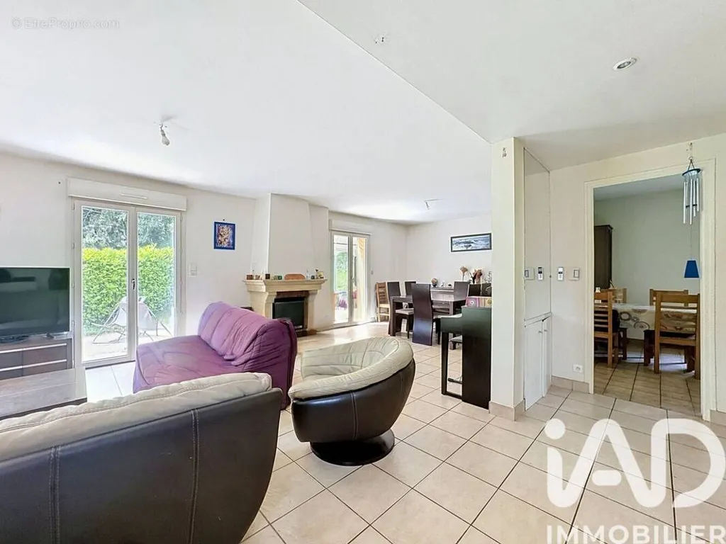 Maison 6 pièces à Cesson-Sevigne