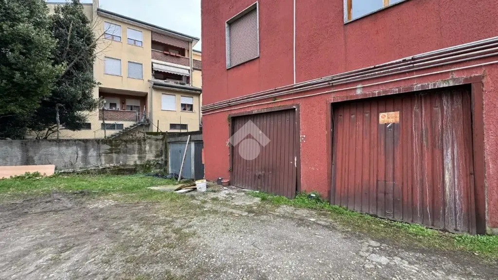 Jardin - Mansard Apartment with Central Location in Marano Ticino