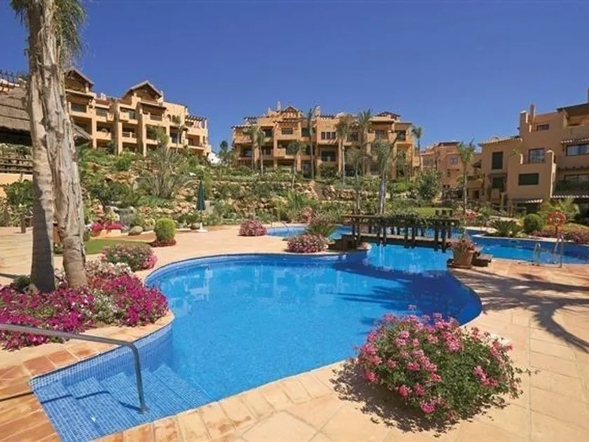 Piscine - Penthouse with Terraces in Estepona
