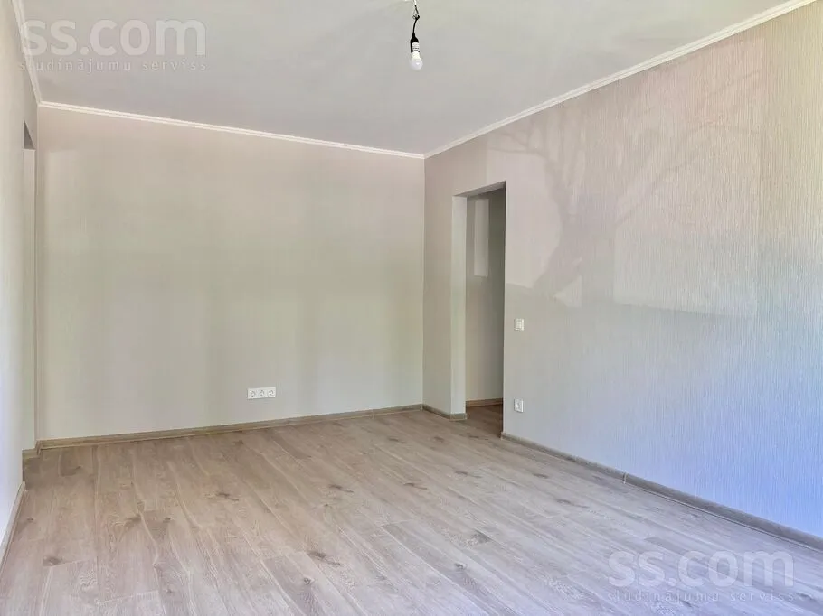 Toad - Spacious 3-Bedroom Flat in Pļavnieki, Riga