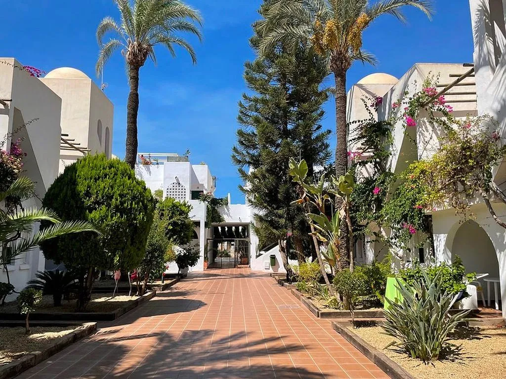 Aed - Ground Floor Apartment with Pool View in Vera