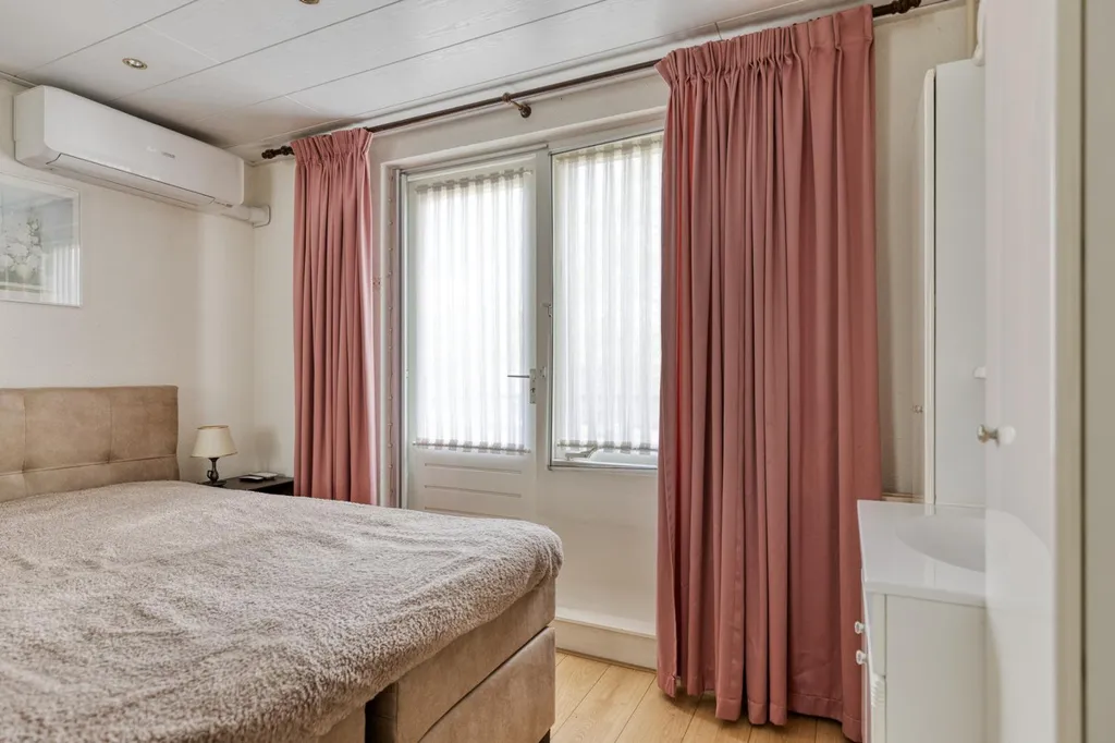 Chambres - Corner House with Garden in 's-Hertogenbosch