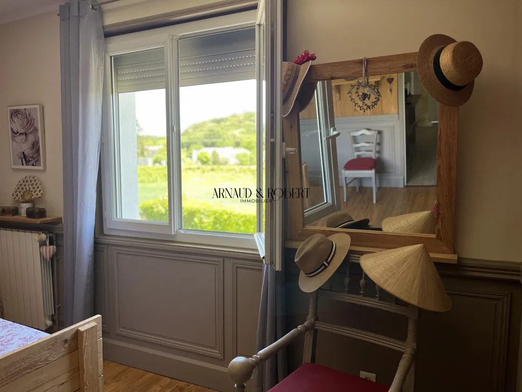 Chambres - Villa avec Piscine à Savasse