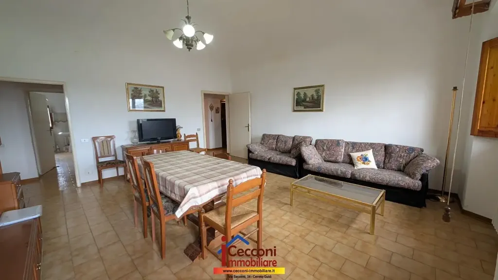 Séjour - Spacious Apartment with Garden in Empoli Est