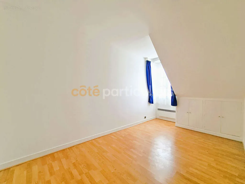 Pièces - Appartement dernier étage avec jardin à Saint-Germain-en-Laye