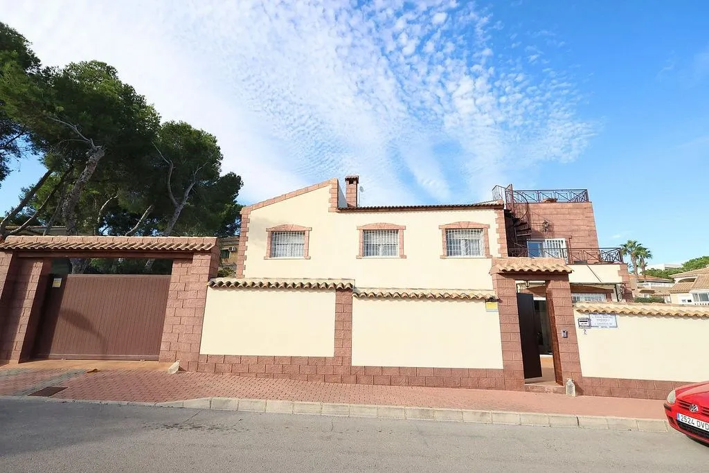 Extérieur - Luxury Villa with Private Pool in Torrevieja