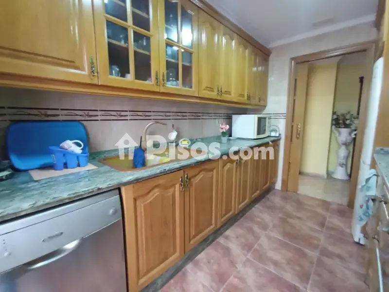 Köök - Ground Floor Flat with Balcony in San Marcelino