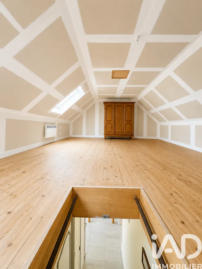 Pièces - Maison Traditionnelle avec Appartement Indépendant à Crozon