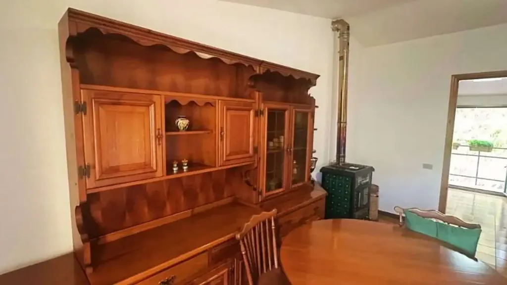 Salle à manger - Rustic Apartment with Sea View in Bonifati