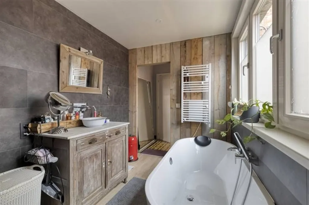 Vannitoad - Characterful House with Garden in Eeklo