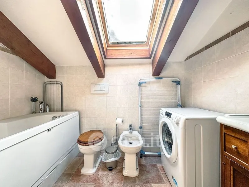 Salles de bain - Panoramic Apartment in Central Varallo
