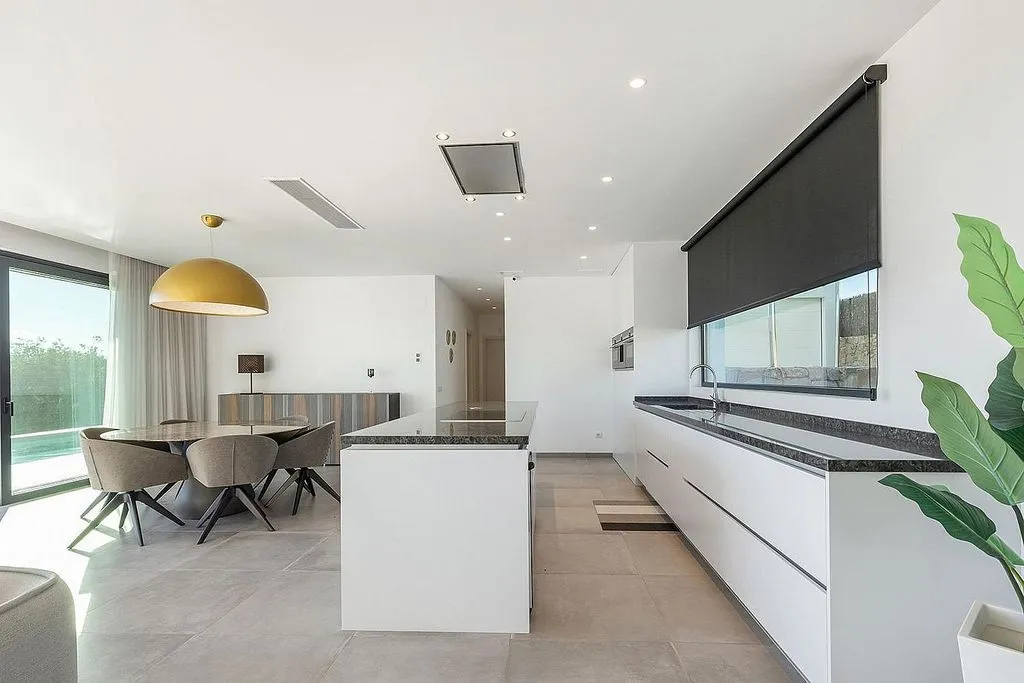 Cuisine - Luxury Villa with Golf Views in Orihuela