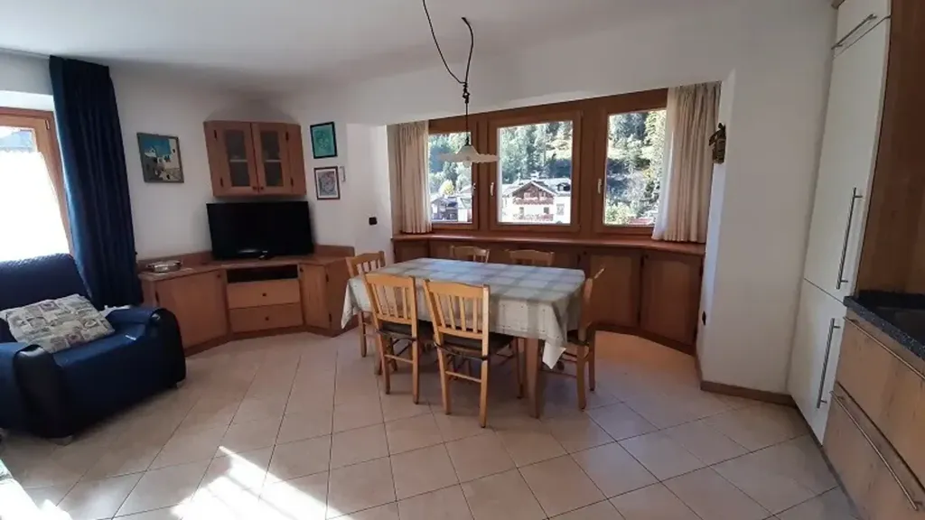 Dining Room - 2-room apartment in IT