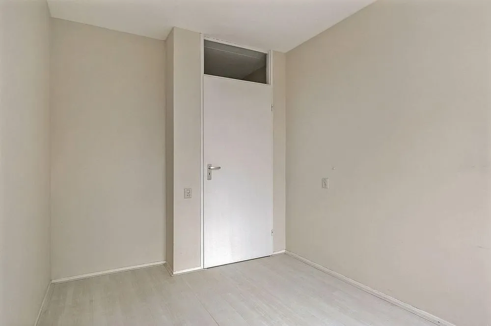 3-toaline korter asukohas Rotterdam