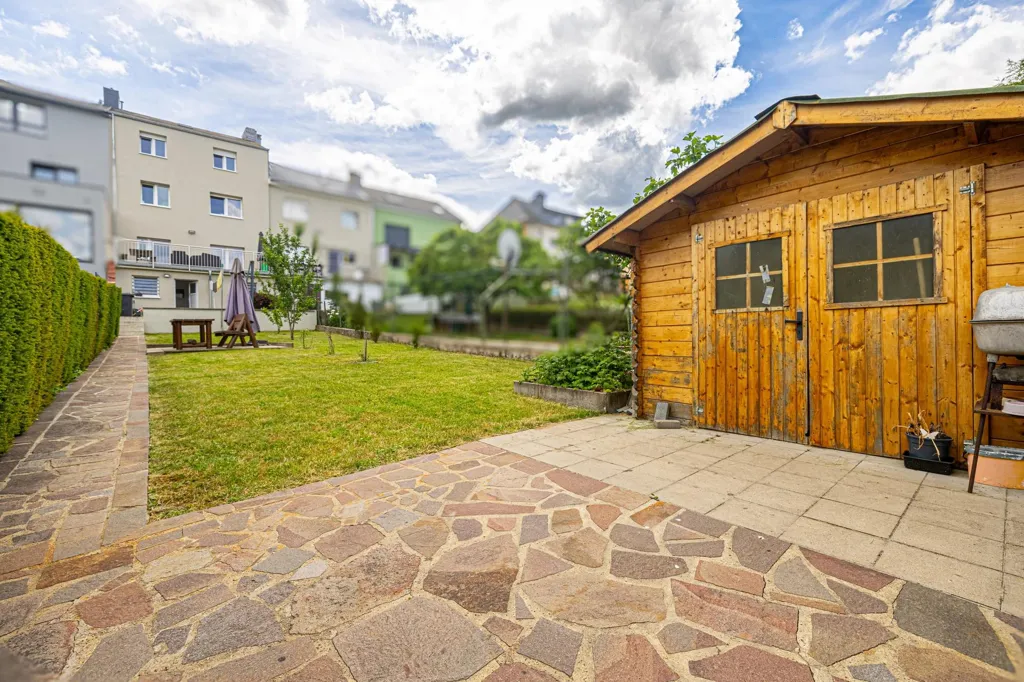 Garden - Spacious Maison with Garden in Soleuvre
