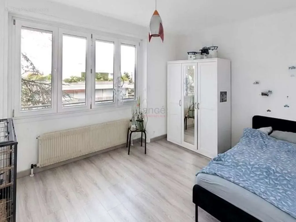 Chambres - Appartement Familial avec Balcon à Montchat, Lyon 3